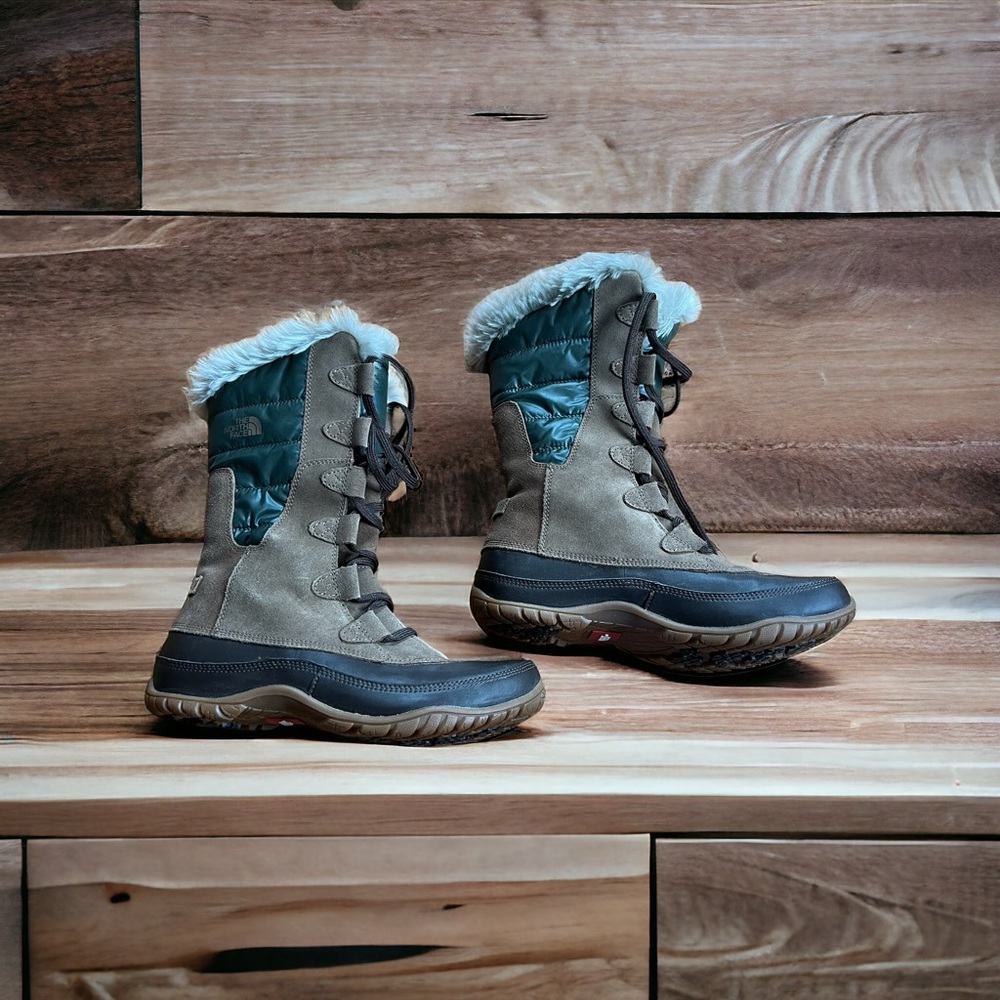 The North Face Snow Boots